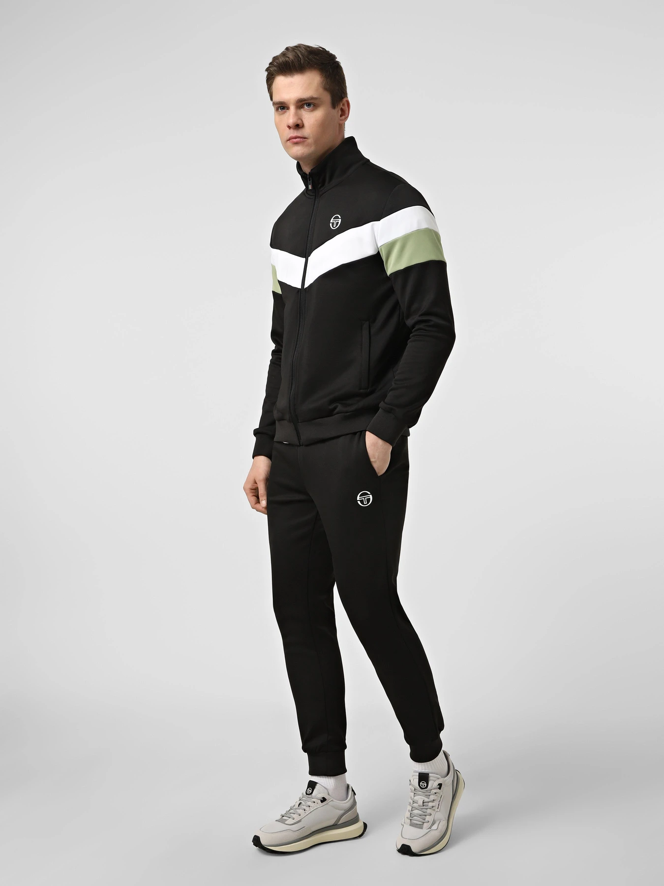 Кросівки Sergio Tacchini VERONA модель STM613201-4933 Кросівки Sergio Tacchini VERONA модель STM613201-4933 Фото