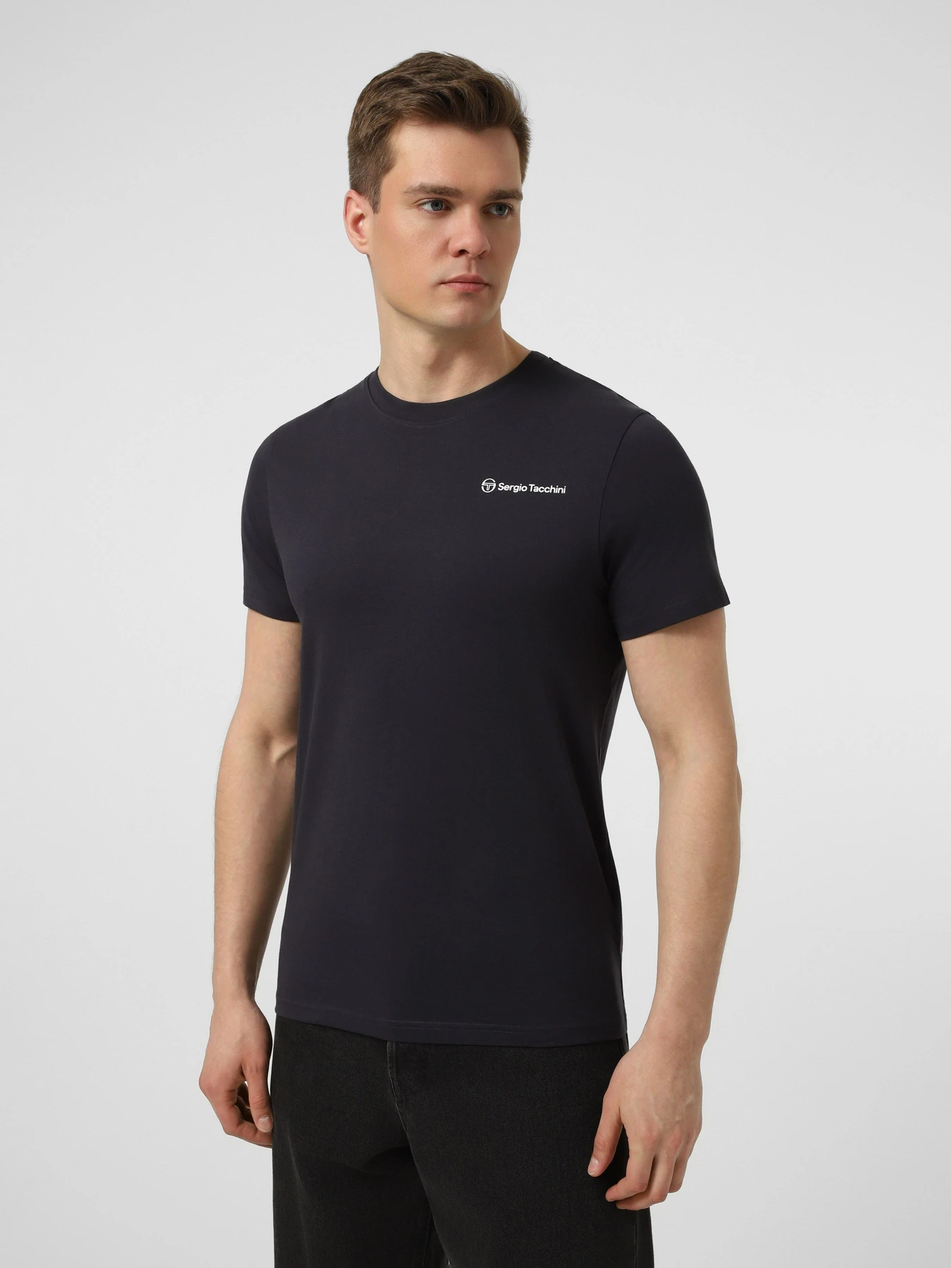 Футболки и поло Sergio Tacchini ESSENZIALE T-SHIRT модель STA261M815-02 Футболки и поло Sergio Tacchini ESSENZIALE T-SHIRT модель STA261M815-02 Фото