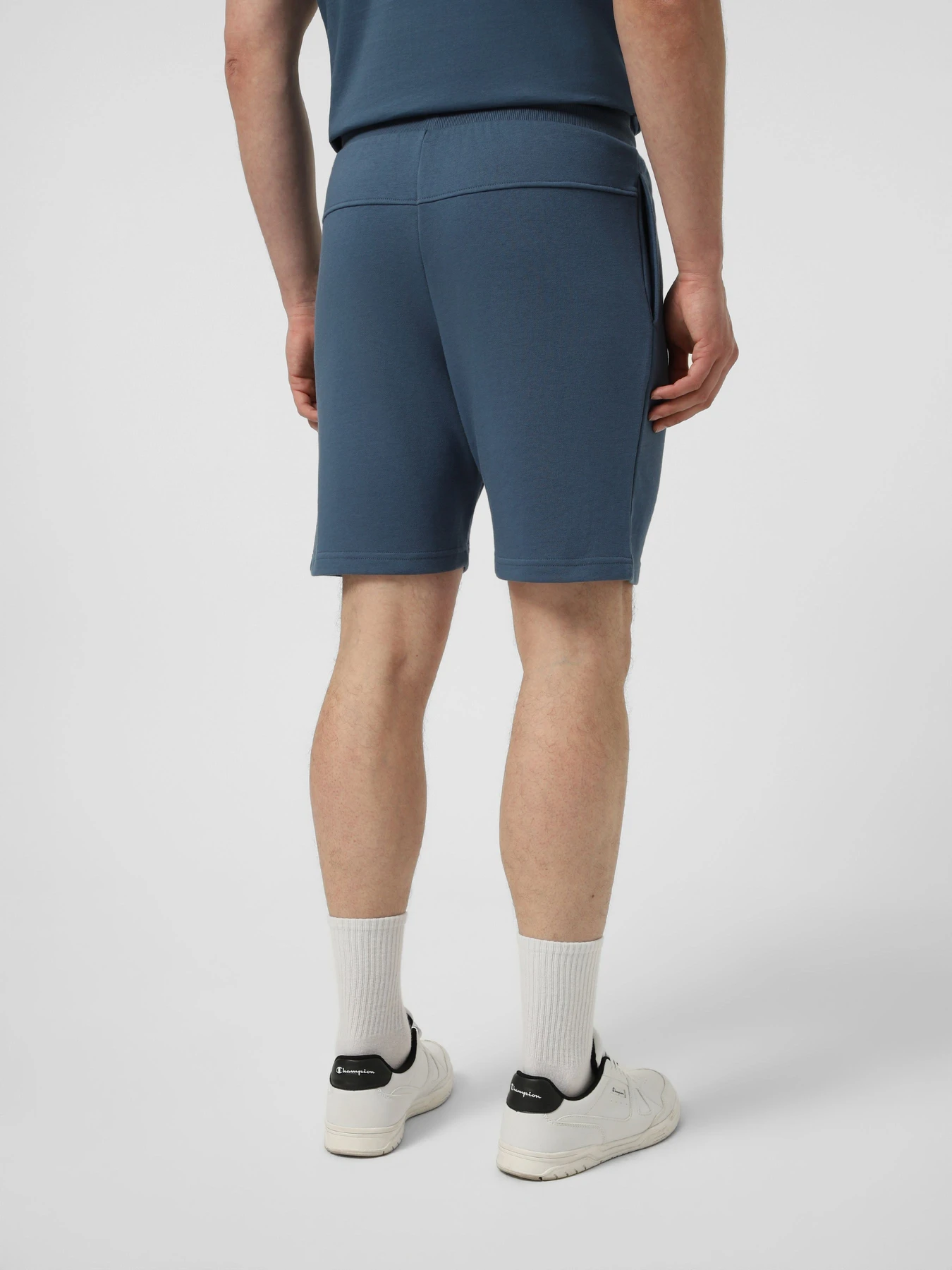 Шорты Sergio Tacchini CHIARO SHORTS модель STA261M200-24 Шорты Sergio Tacchini CHIARO SHORTS модель STA261M200-24 Фото