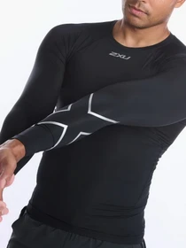 Худи и свитшоты 2XU Core модель MA6398a-BLK/SIL Фото