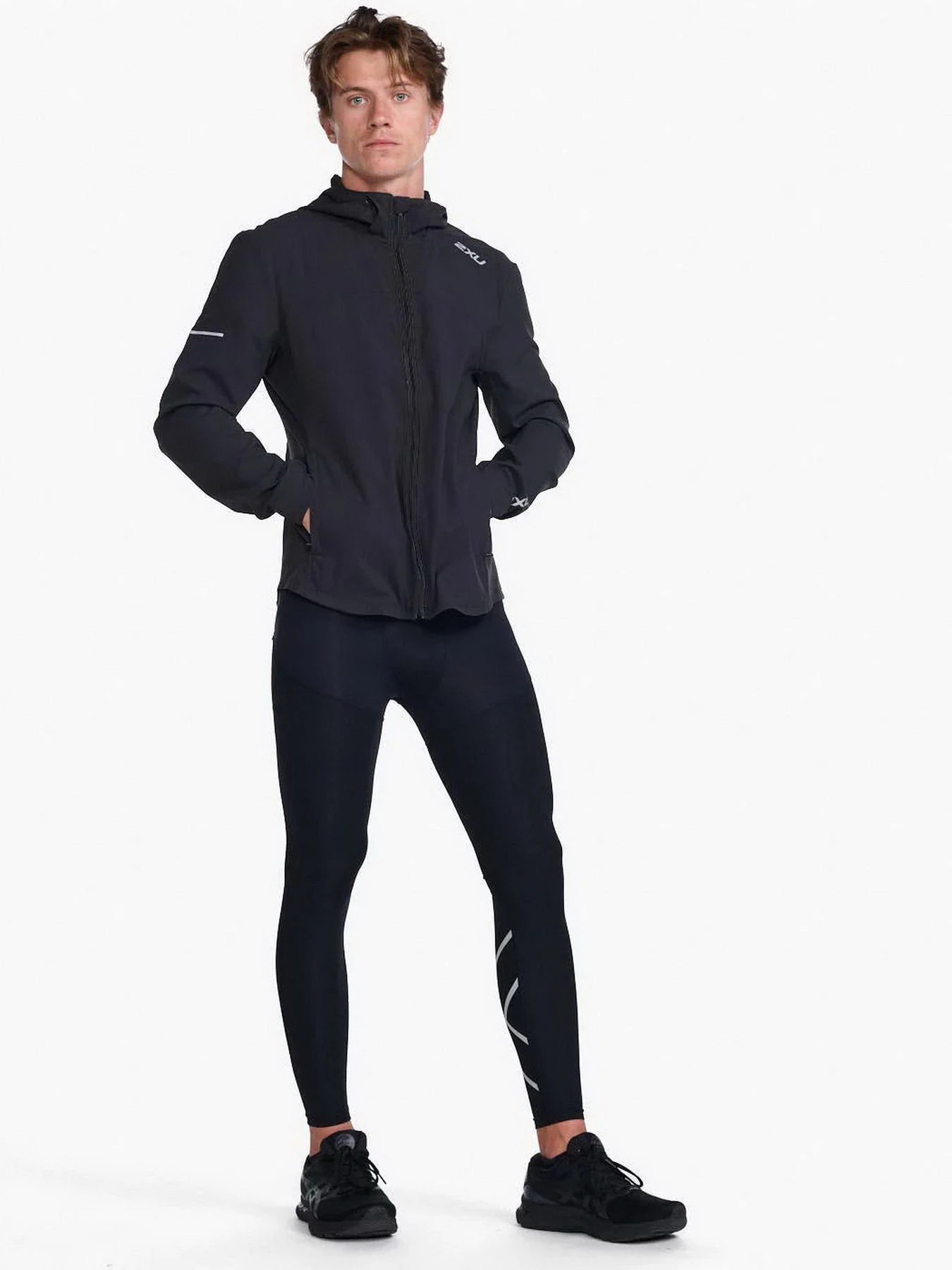 Куртки та дублянки 2XU Aero модель MR6858a-BLK/SRF Куртки та дублянки 2XU Aero модель MR6858a-BLK/SRF Фото