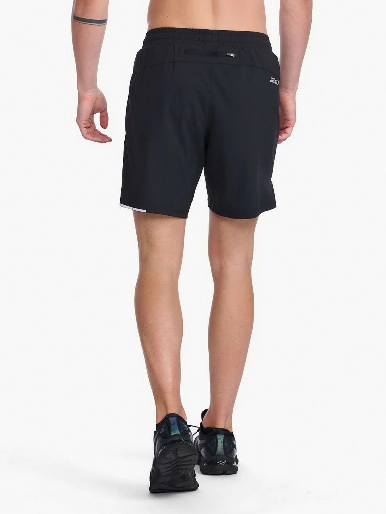 Шорти 2XU Aero 7" модель MR6904b-BLK/SRF Фото
