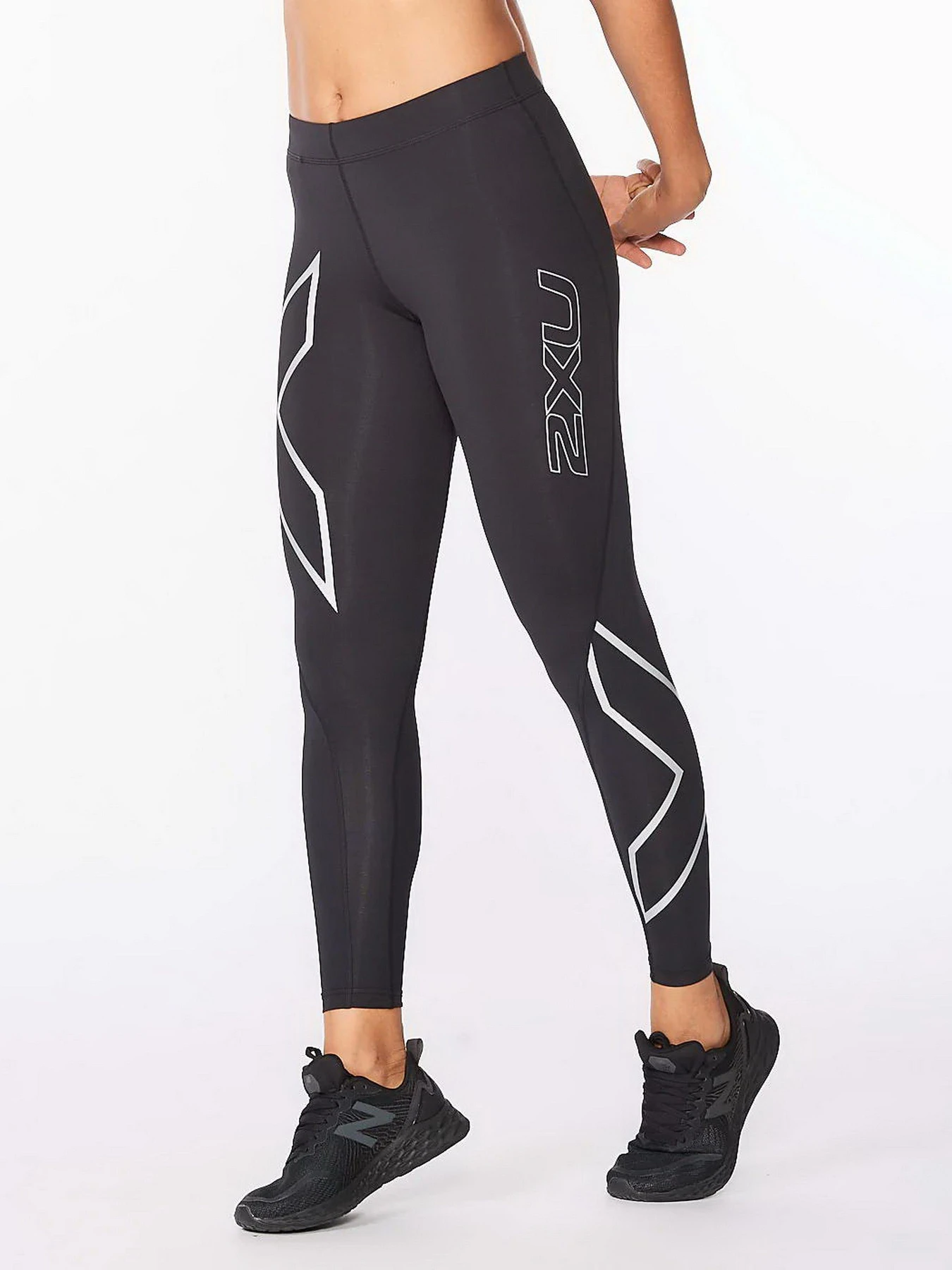 Штани 2XU Core модель WA4173b-BLK/SIL Фото