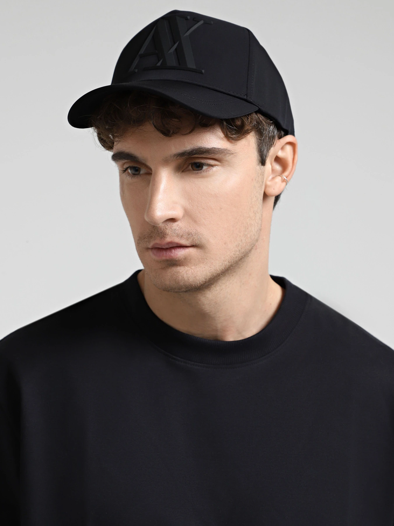Шапки и кепки Armani Exchange модель 954079-CC518-00020 Шапки и кепки Armani Exchange модель 954079-CC518-00020 Фото