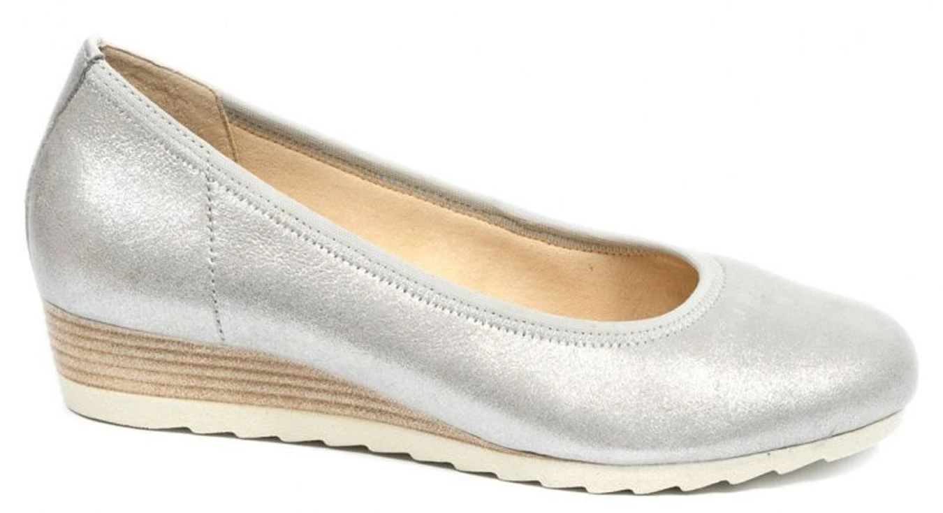 Туфли и лоферы Caprice модель 22315-20-920 SILVER METAL Фото