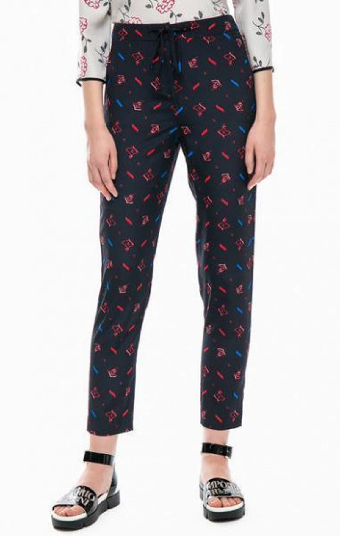 Брюки Armani Exchange модель 3ZYP25-YNBSZ-05AF Фото