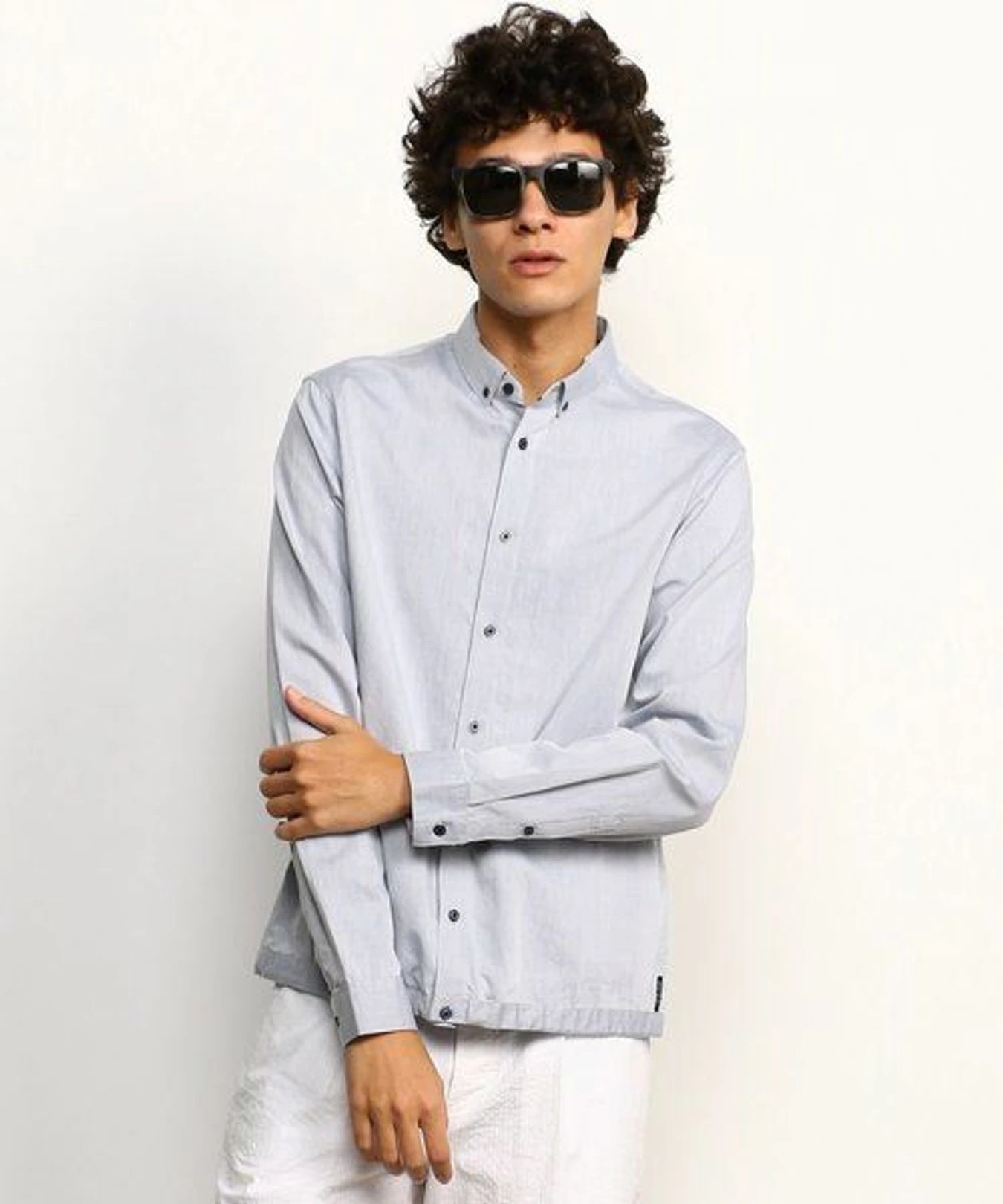 Рубашки Armani Exchange модель 3ZZC22-ZNBIZ-2563 Рубашки Armani Exchange модель 3ZZC22-ZNBIZ-2563 Фото