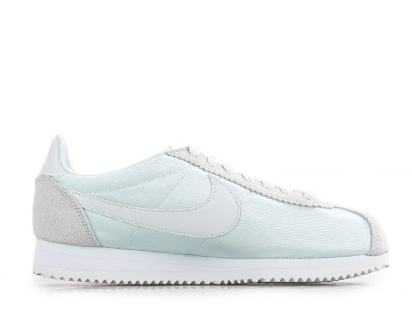 Кроссовки NIKE модель 749864-008 Фото
