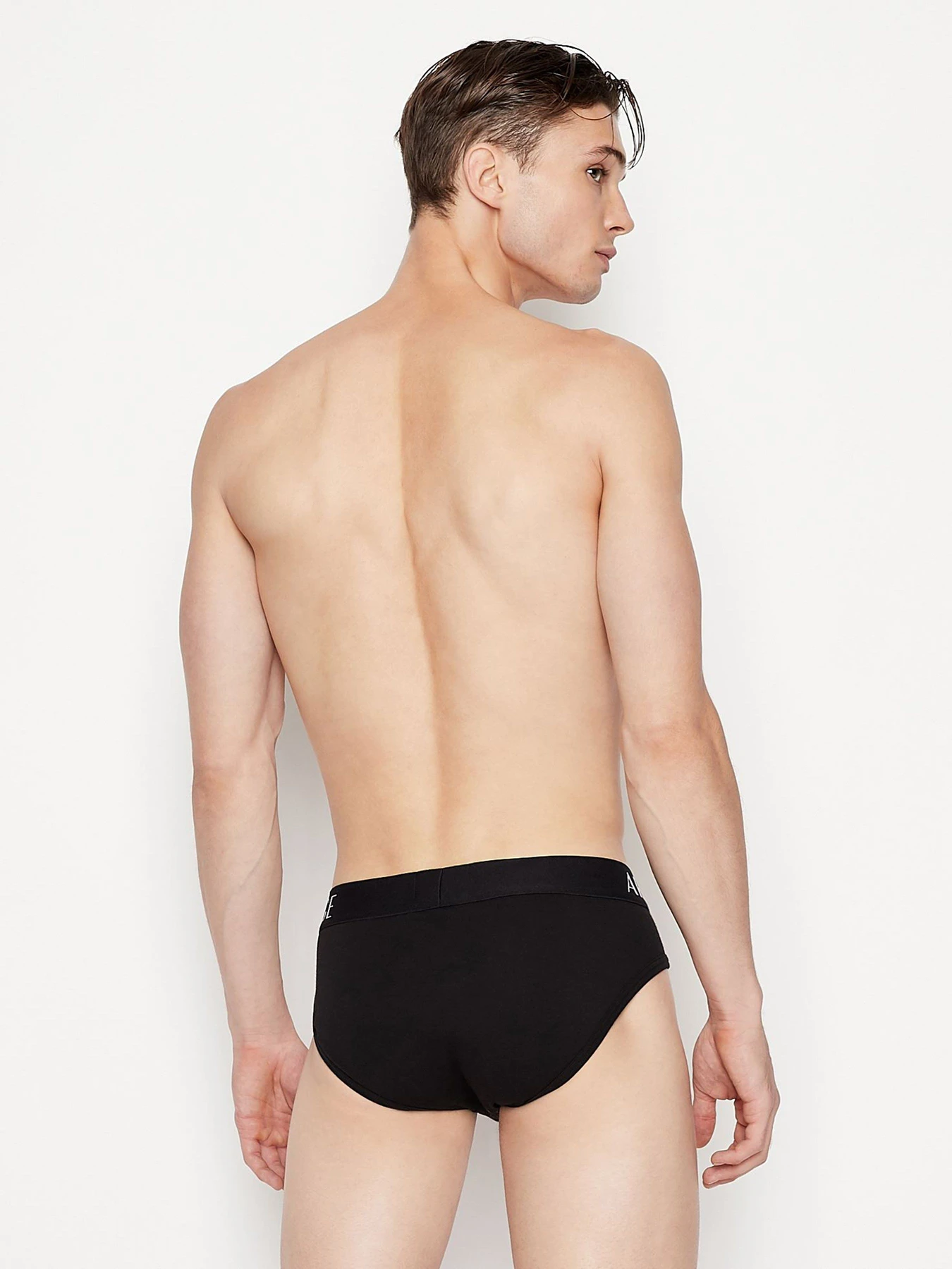 Нижнее белье Armani Exchange Briefs модель 956003-CC282-00020 Нижнее белье Armani Exchange Briefs модель 956003-CC282-00020 Фото