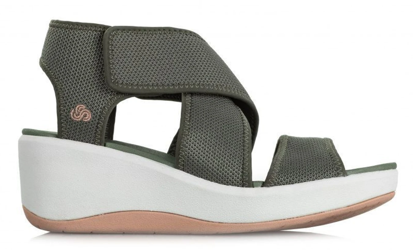 Босоніжки Clarks Step Cali Palm модель 2614-0315 Фото