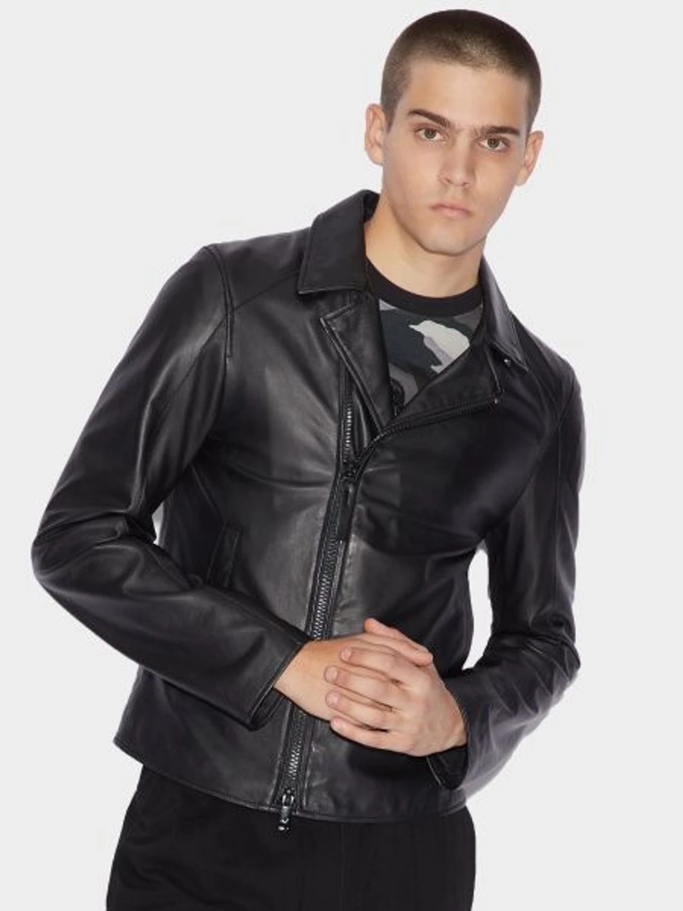 Куртки и дубленки Armani Exchange модель 3GZBG1-ZL02Z-1200 Фото