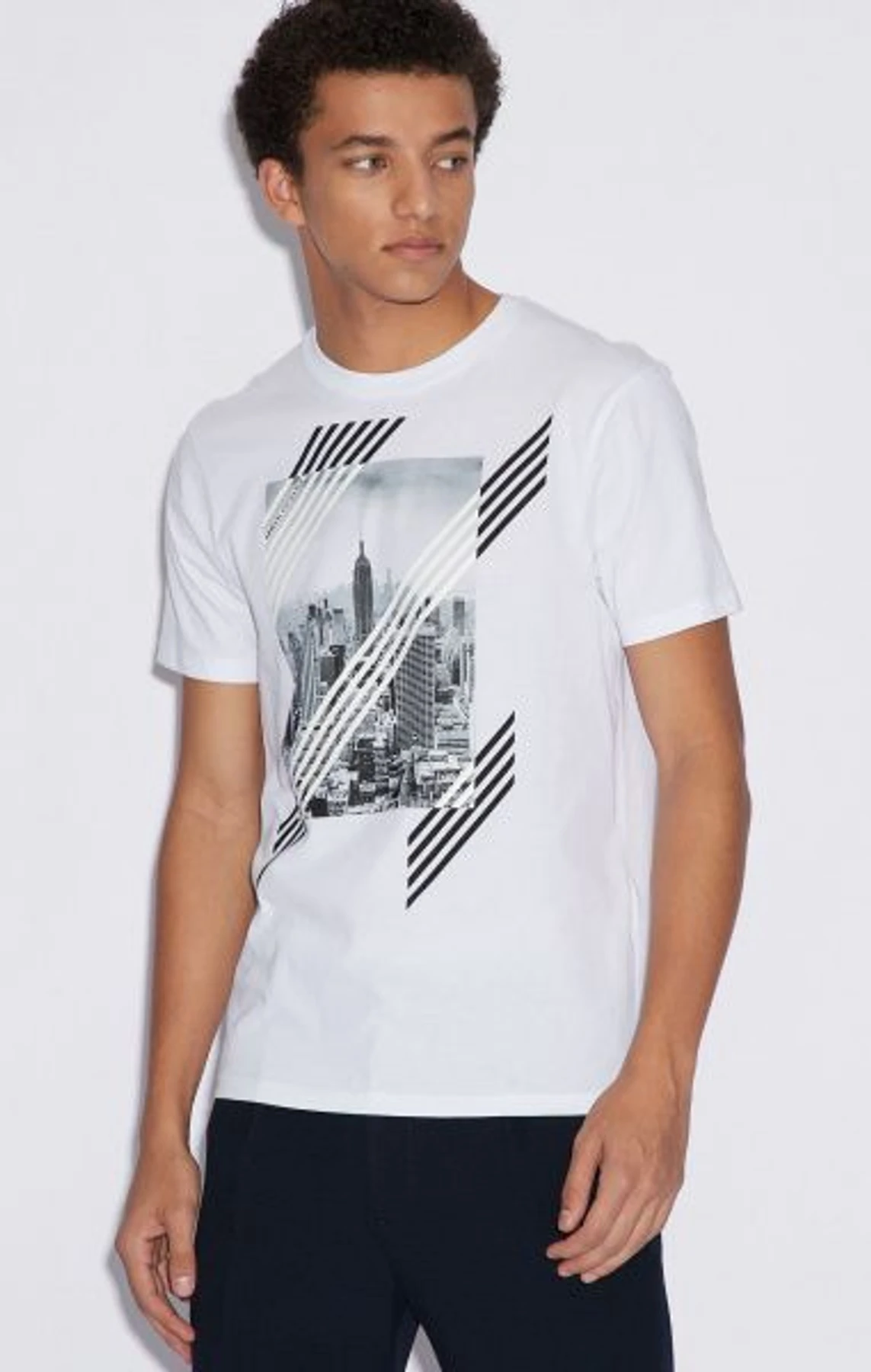 Футболки і поло Armani Exchange модель 3GZTFS-ZJH4Z-1100 Фото