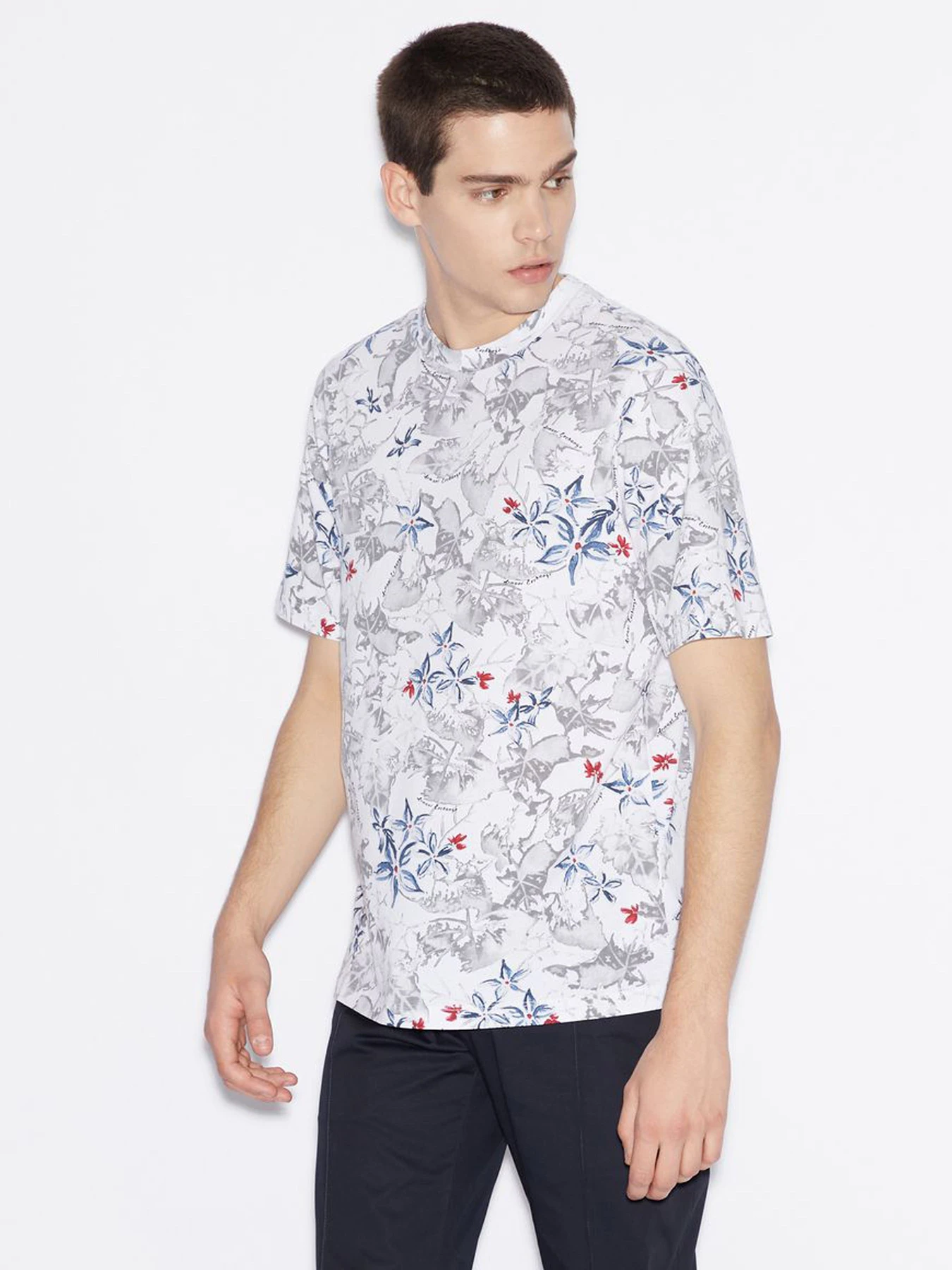 Футболки і поло Armani Exchange модель 3GZTWE-ZJ1XZ-7116 Фото