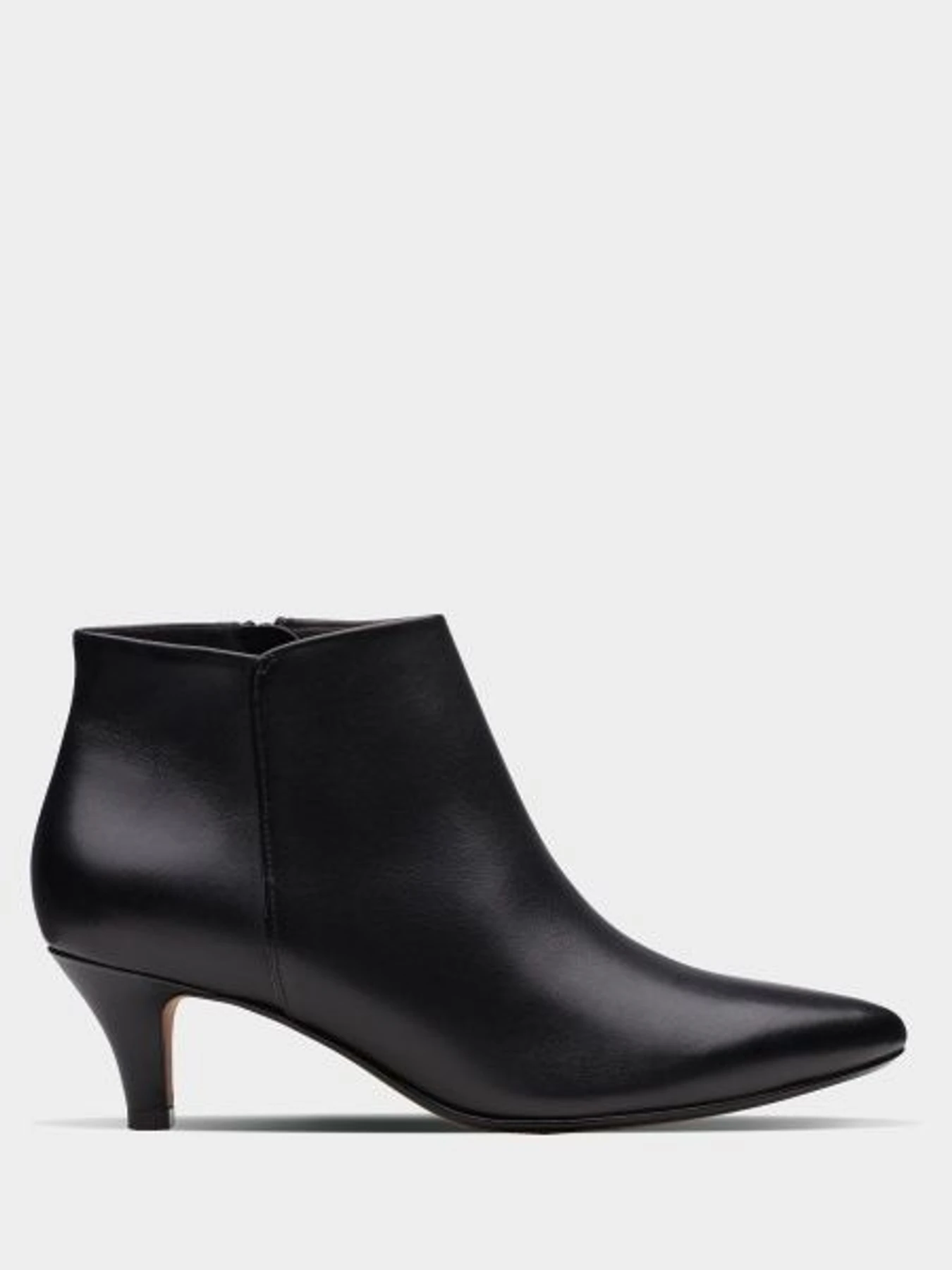 Черевики та чоботи Clarks Linvale Sea модель 2614-3924 Фото