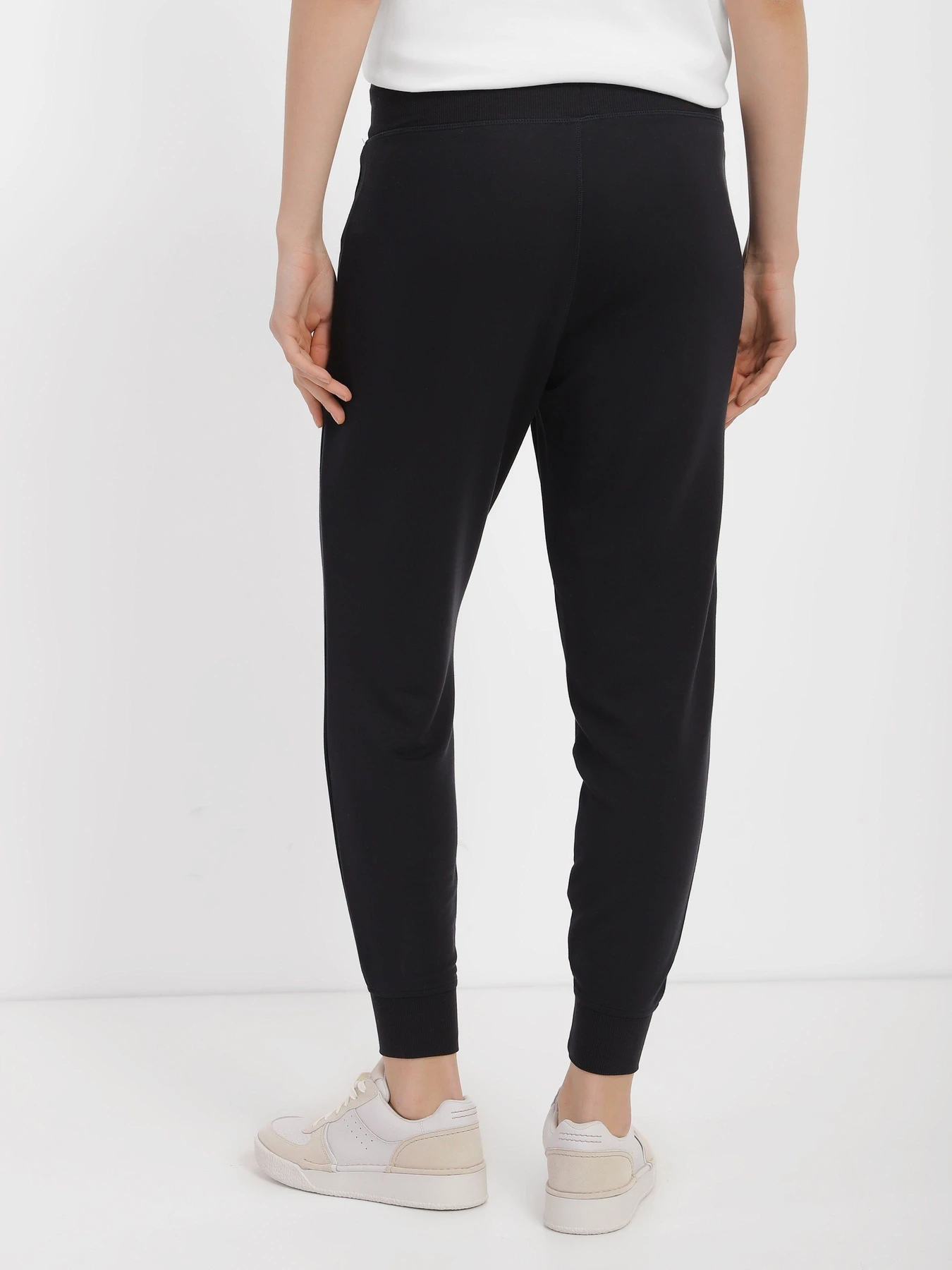 Брюки Skechers Apparel Restful модель W03PT49 BLK Брюки Skechers Apparel Restful модель W03PT49 BLK Фото