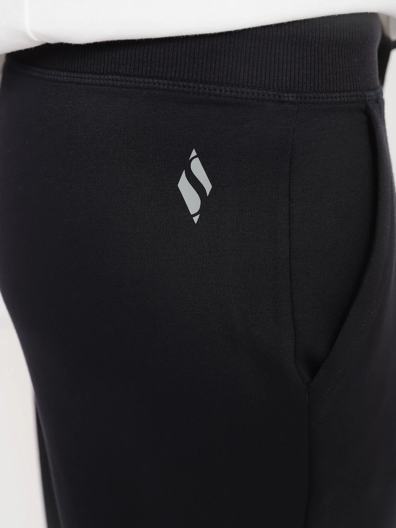 Брюки Skechers Apparel Restful модель W03PT49 BLK Брюки Skechers Apparel Restful модель W03PT49 BLK Фото