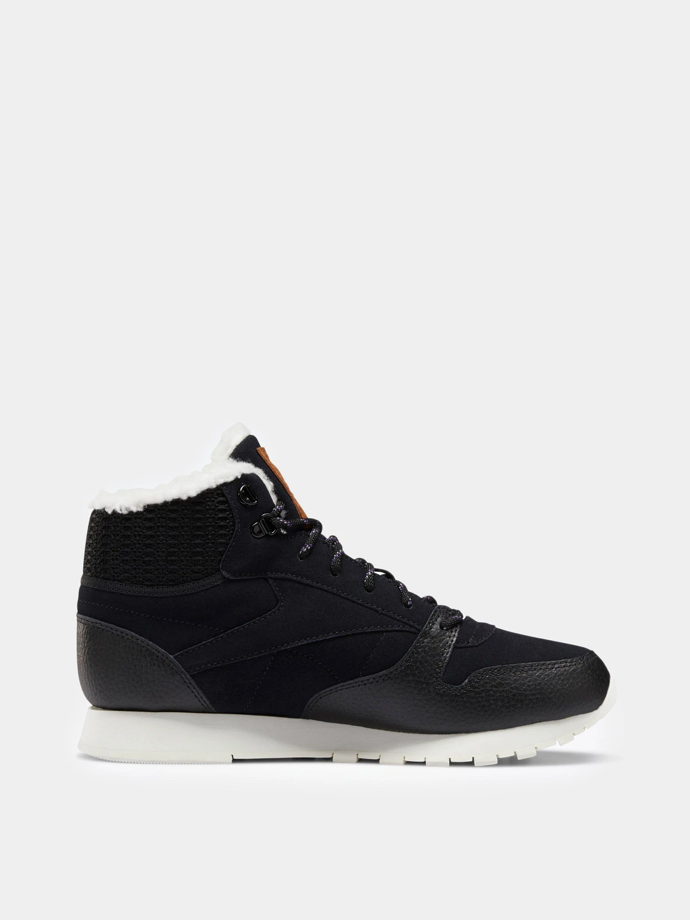 Кроссовки Reebok Classic Leather Arctic модель DV7233 Фото