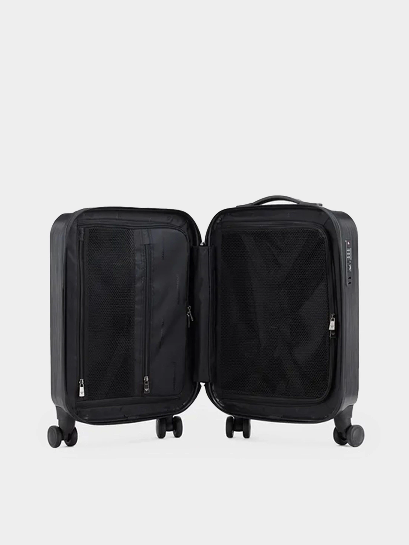 Дорожные сумки и чемоданы Emporio Armani модель Y4Q093-YME9J-80002 Дорожные сумки и чемоданы Emporio Armani модель Y4Q093-YME9J-80002 Фото