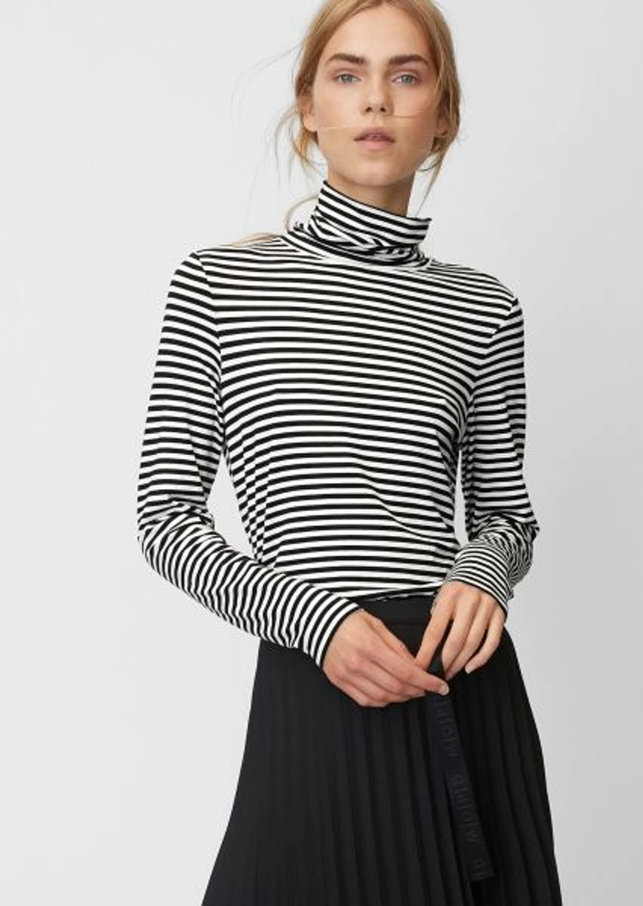 Светри та кардигани Marc O'Polo denim модель 949229652703-N49 Светри та кардигани Marc O'Polo denim модель 949229652703-N49 Фото