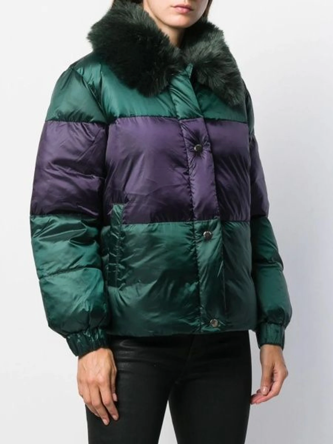 Куртки и дубленки Emporio Armani модель 6G2B82-2NUNZ-0557 Фото