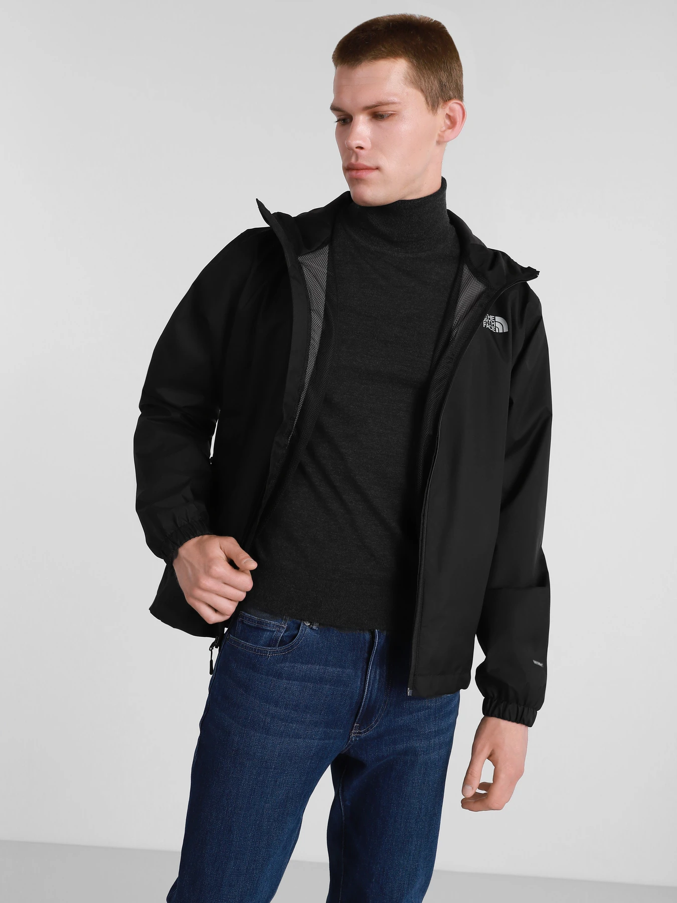 Куртки и дубленки The North Face Quest модель NF00A8AZJK31 Куртки и дубленки The North Face Quest модель NF00A8AZJK31 Фото