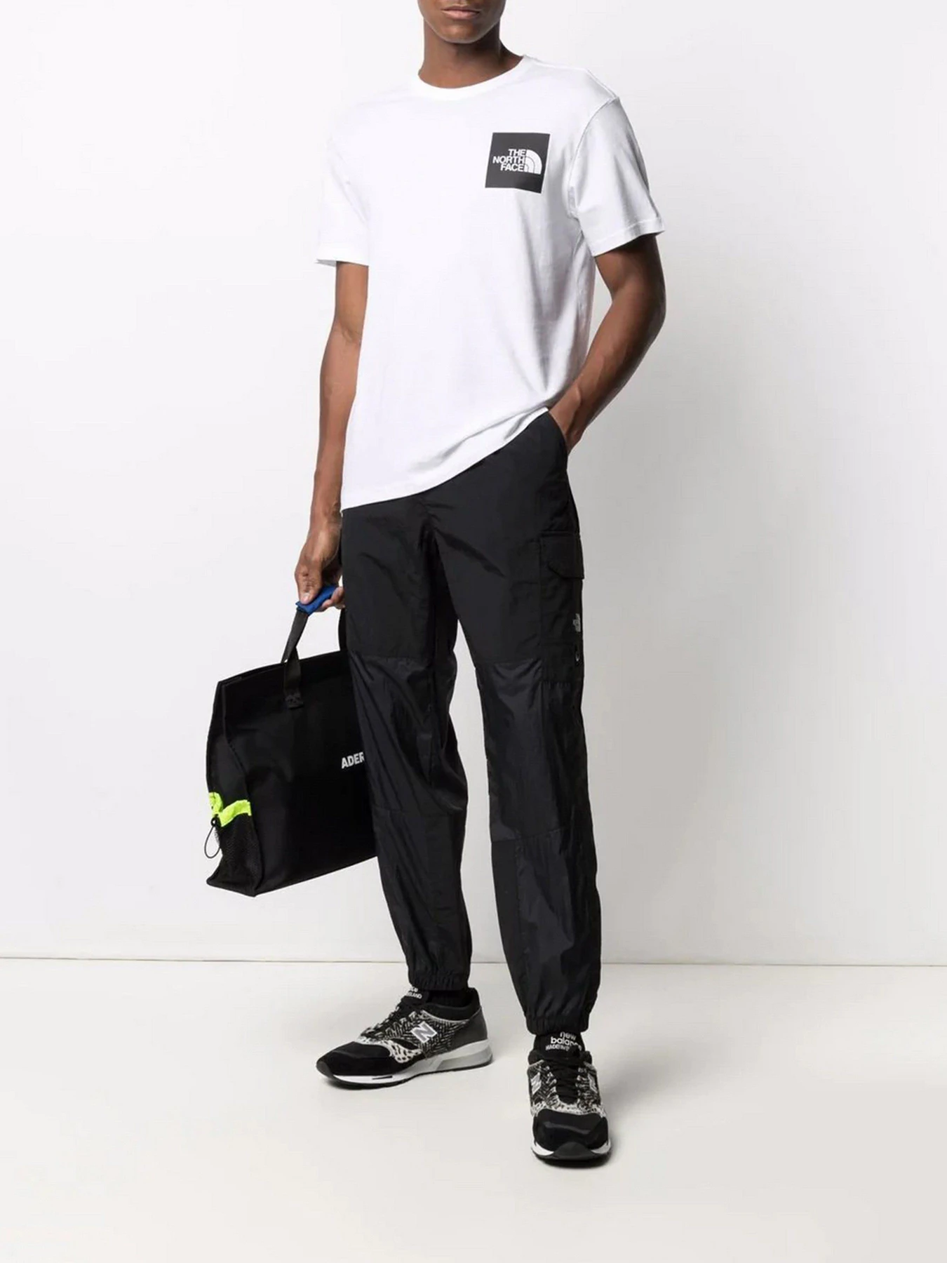Футболки і поло The North Face S/S Fine Tee модель NF00CEQ5LA91 Фото