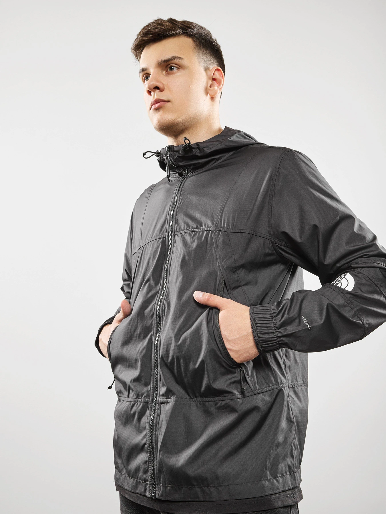 Куртки и дубленки The North Face Mountain Light модель NF0A3RYSJK31 Фото