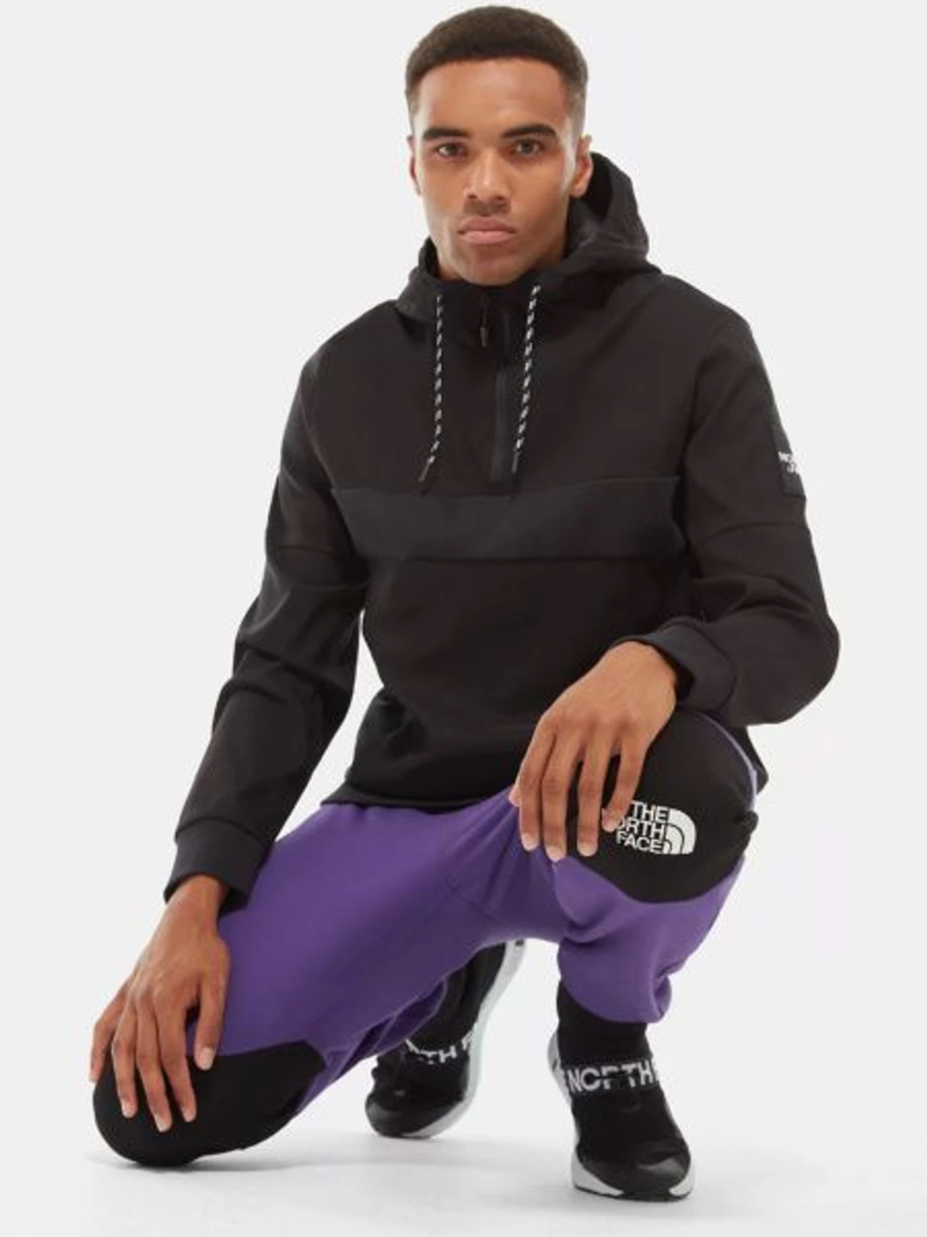Куртки и дубленки The North Face модель NF0A3Y11JK31 Фото