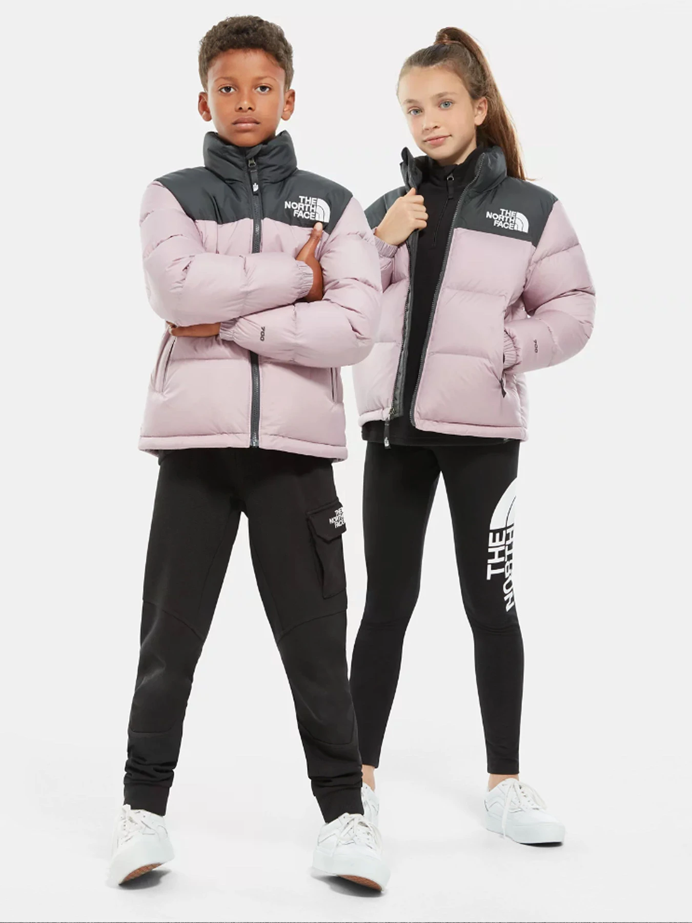 Куртки та дублянки The North Face 1996 Retro Nuptse модель NF0A3NOJD2Q1 Фото