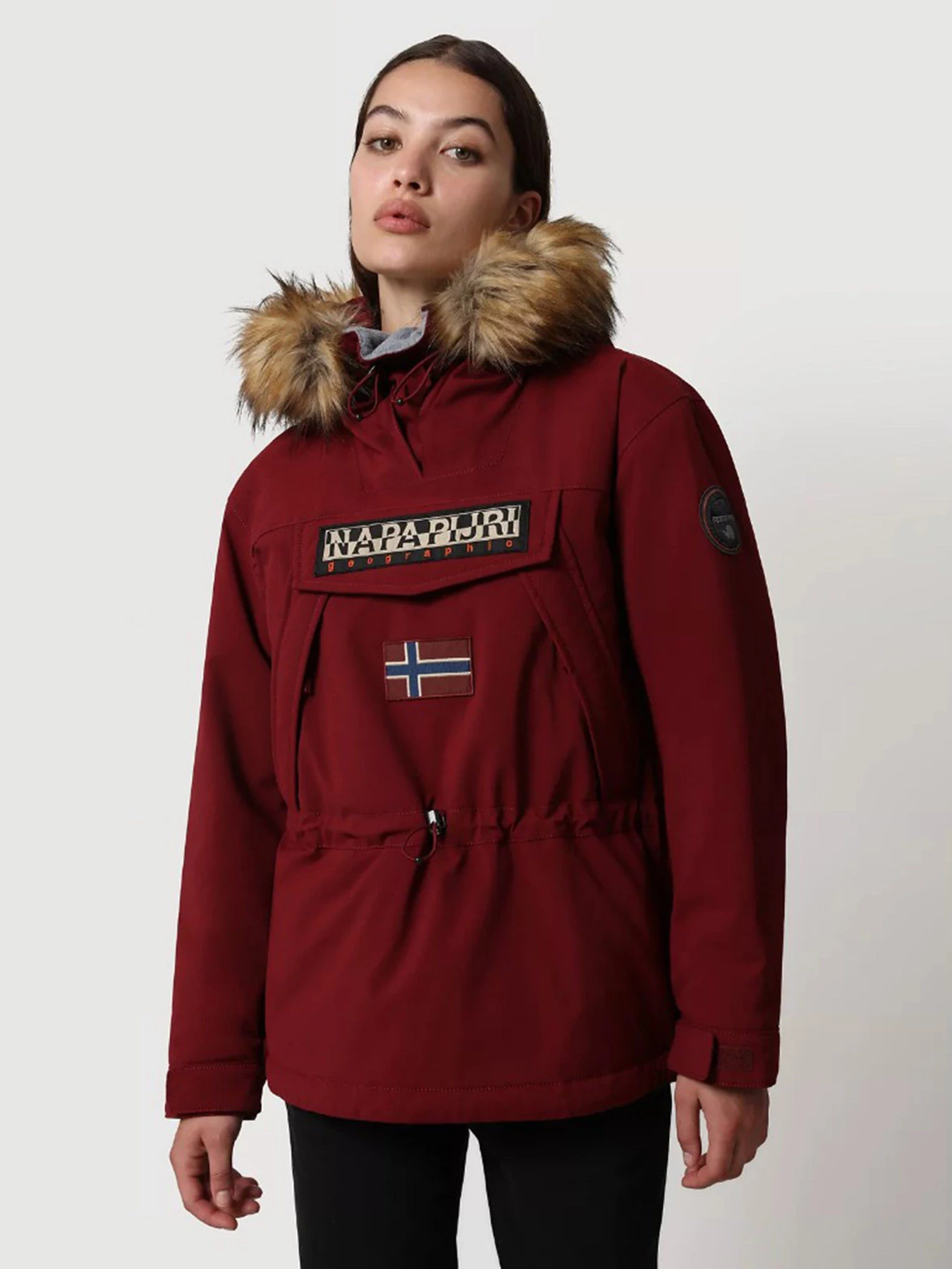 Куртки и дубленки Napapijri SKIDOO WOM модель NP000I5AV011 Фото