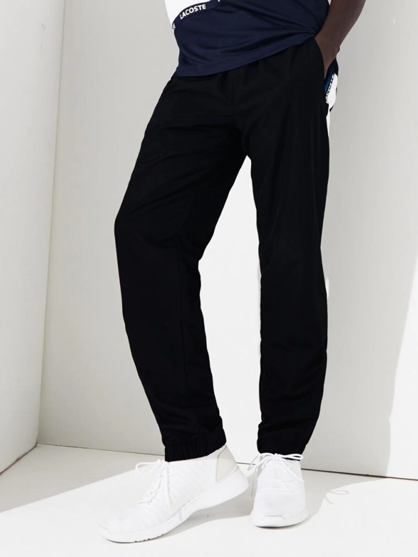 Брюки Lacoste модель XH86053SP Фото