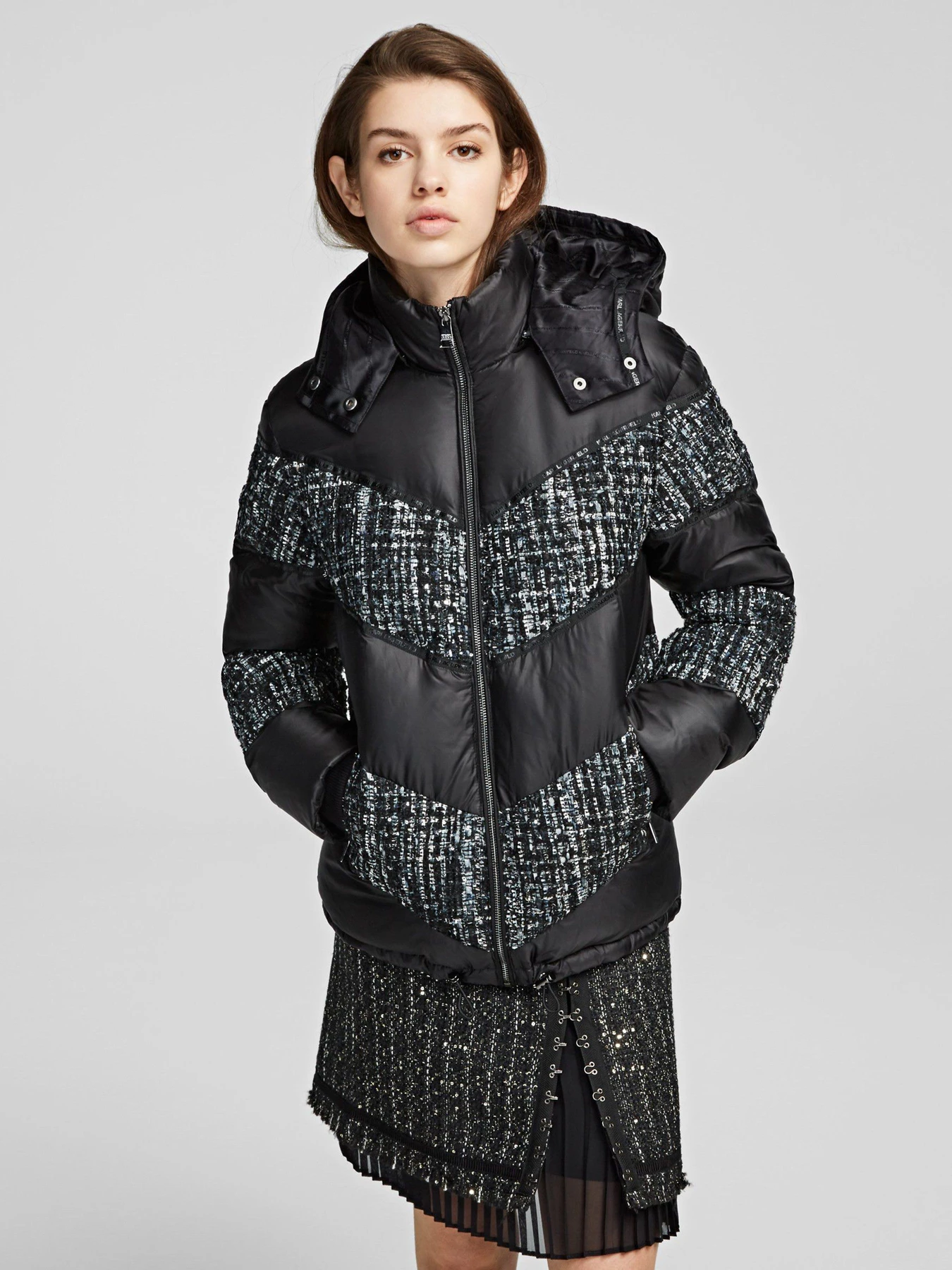 Куртки и дубленки Karl Lagerfeld модель 96KW1503_999_0041 Фото