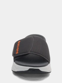 Шльопанці Skechers Max Cushioning модель 229008 CCOR Фото
