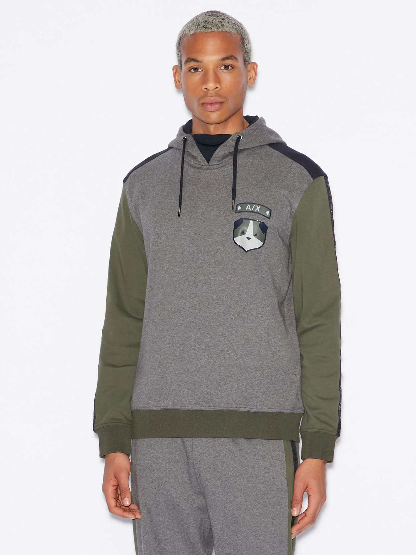 Свитры и кардиганы Armani Exchange модель 6GZM94-ZJ1UZ-4974 Фото