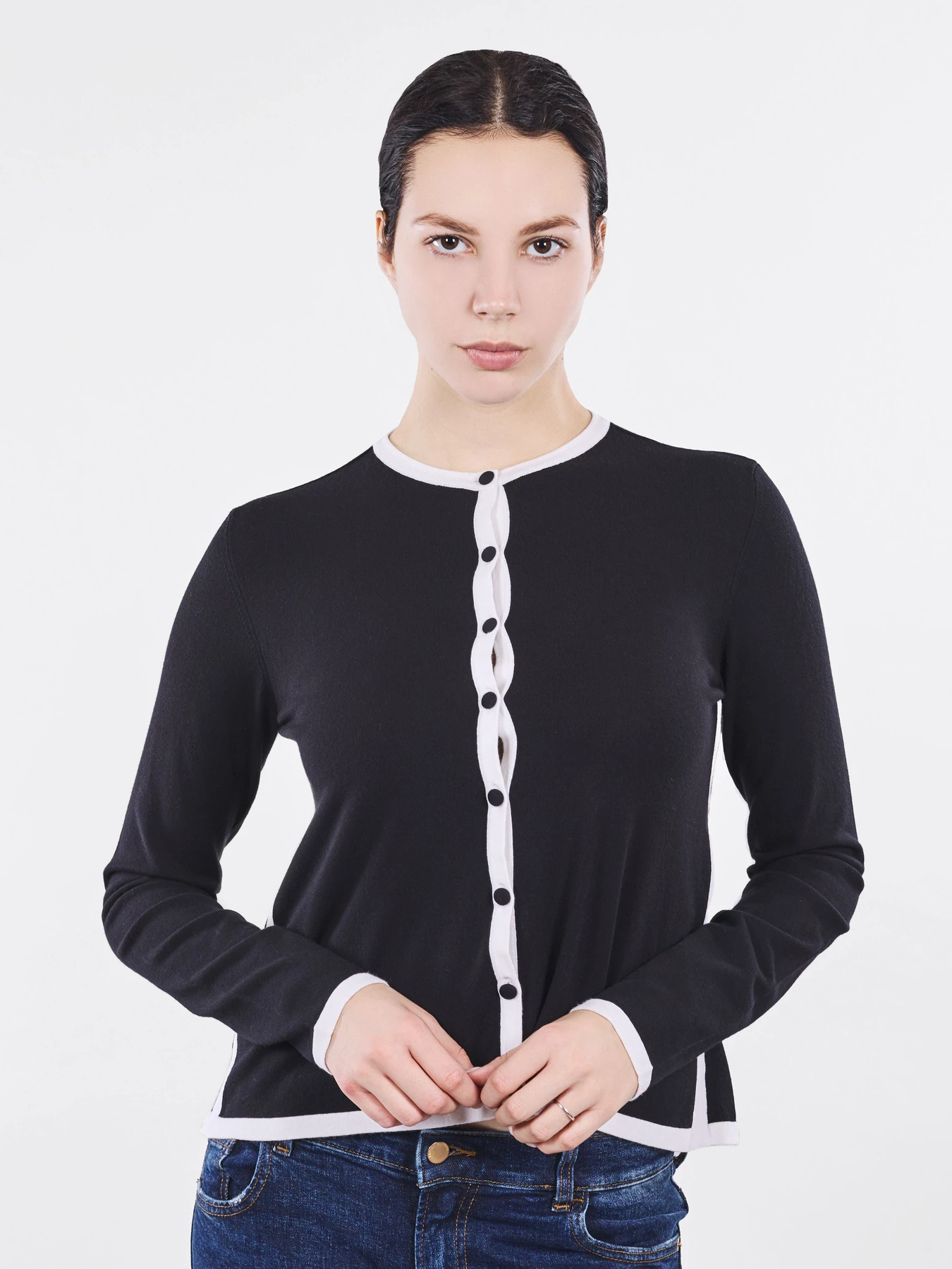 Светри та кардигани Emporio Armani модель 8N2MUC-2M48Z-0999 Фото