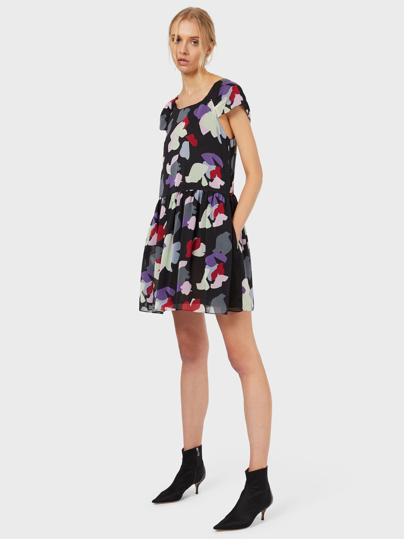 Платья Emporio Armani модель 3H2A85-2NXUZ-F941 Фото