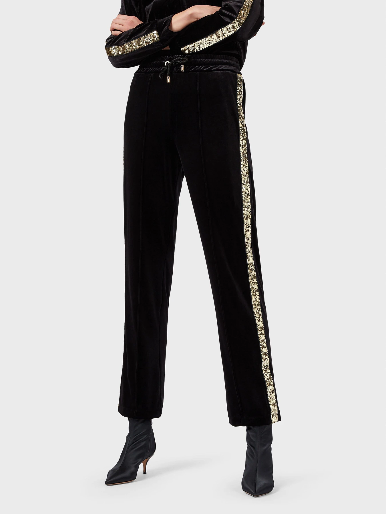 Брюки Emporio Armani модель 3H2P6S-2JWQZ-0999 Фото