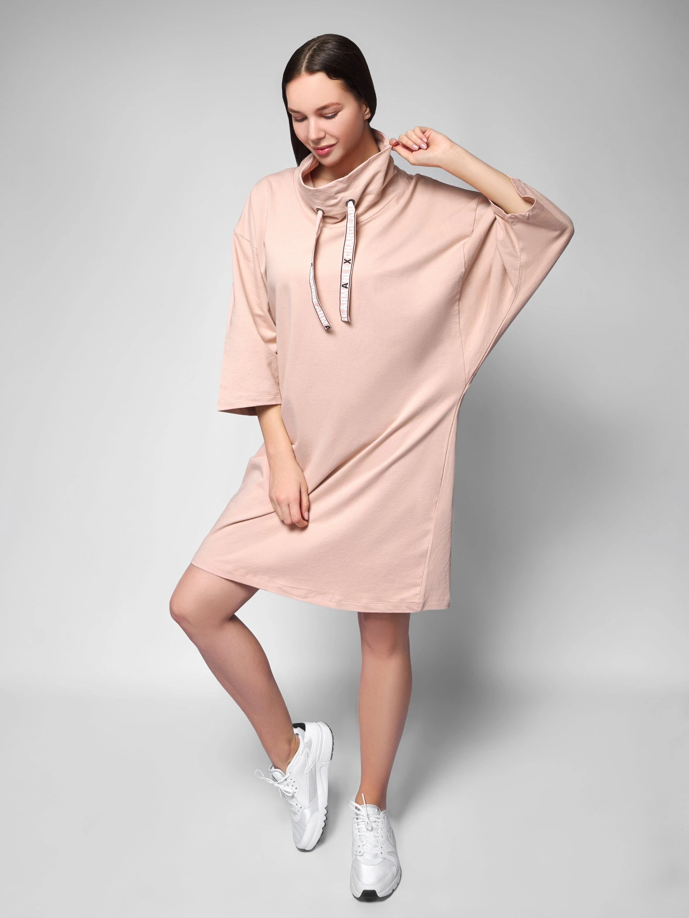 Сукні Armani Exchange модель 3HYA87-YJ76Z-1473 Фото