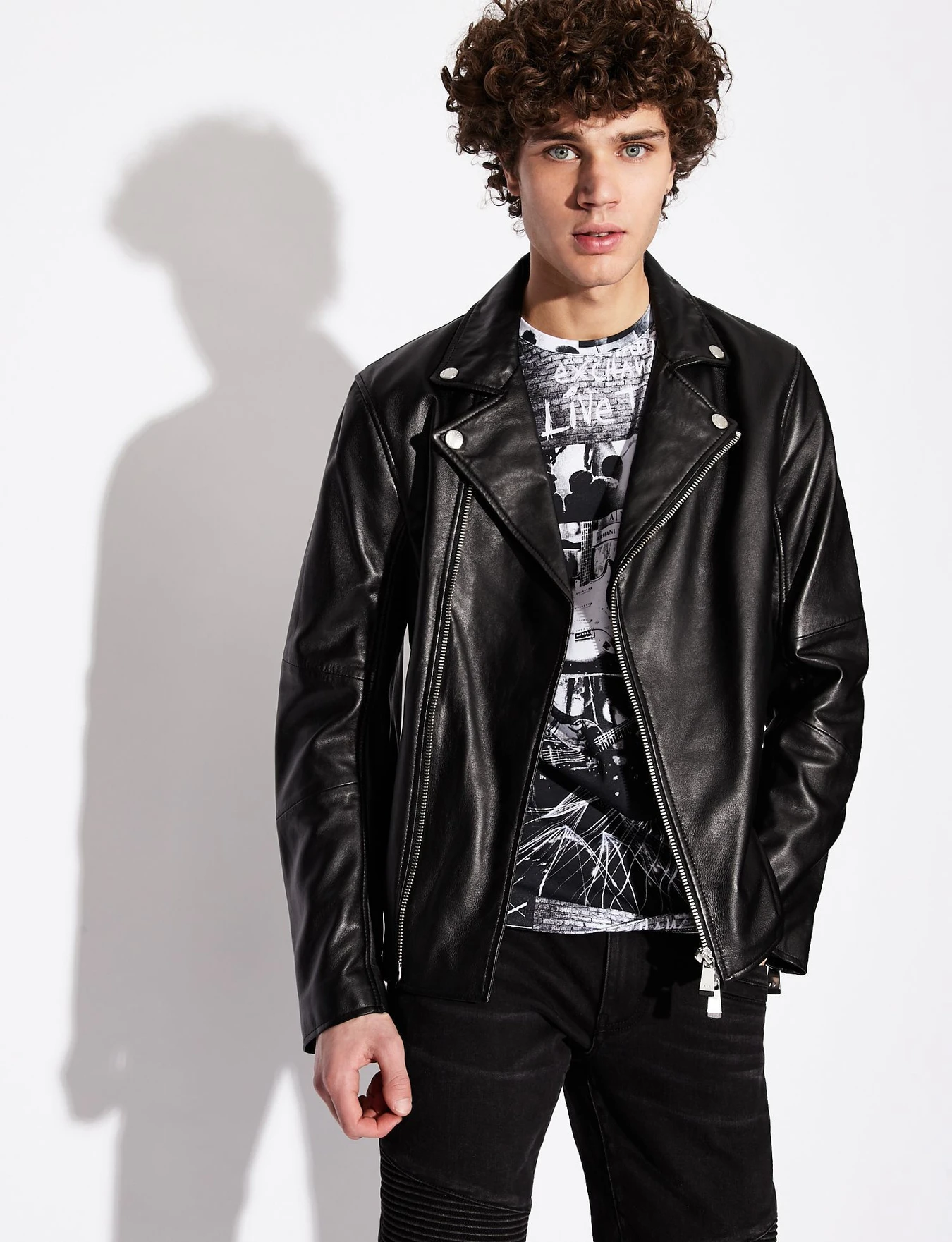 Куртки та дублянки Armani Exchange модель 3HZB07-ZL04Z-1200 Фото