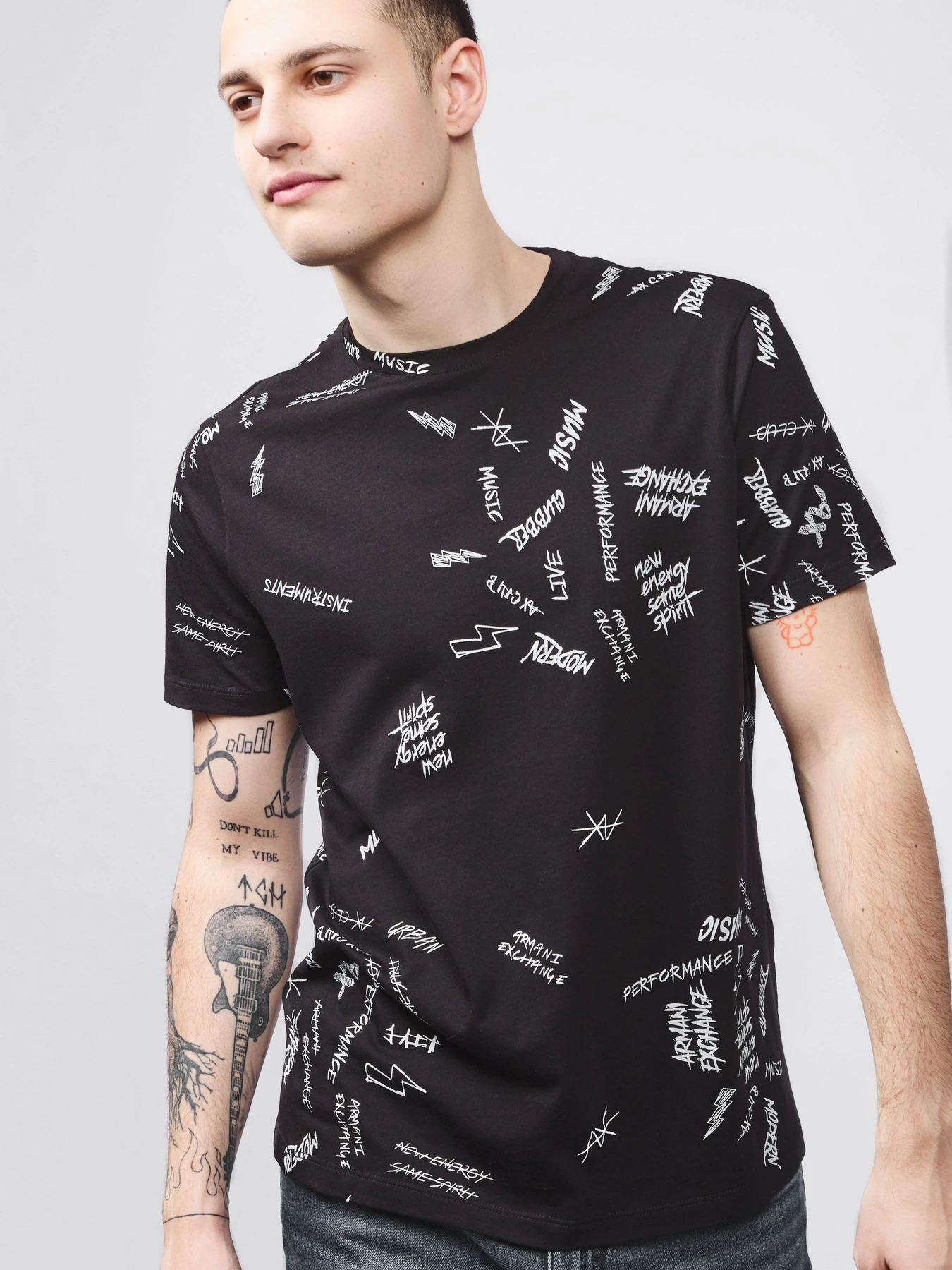 Футболки и поло Armani Exchange модель 3HZTFR-ZJH4Z-7223 Фото