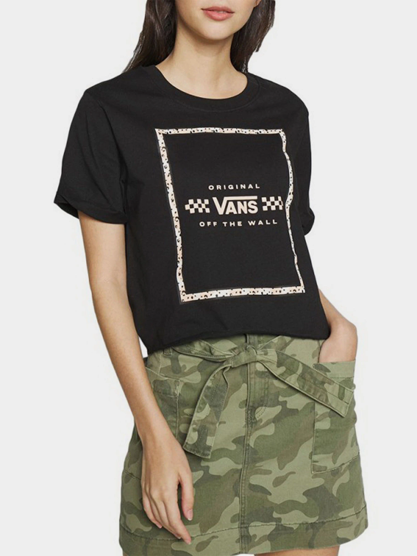 Футболки и поло Vans LEILA TEE модель VN0A4CWXBLK1 Фото