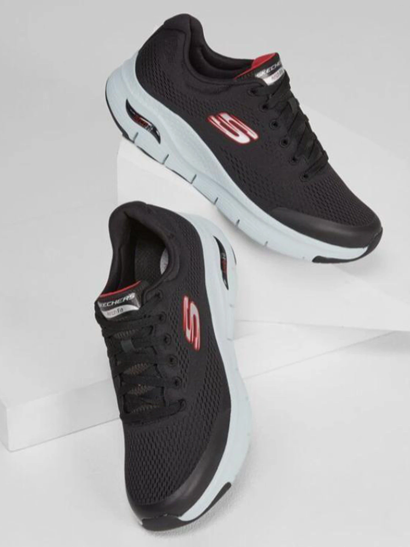 Кросівки Skechers Arch Fit модель 232040 BKRD Фото