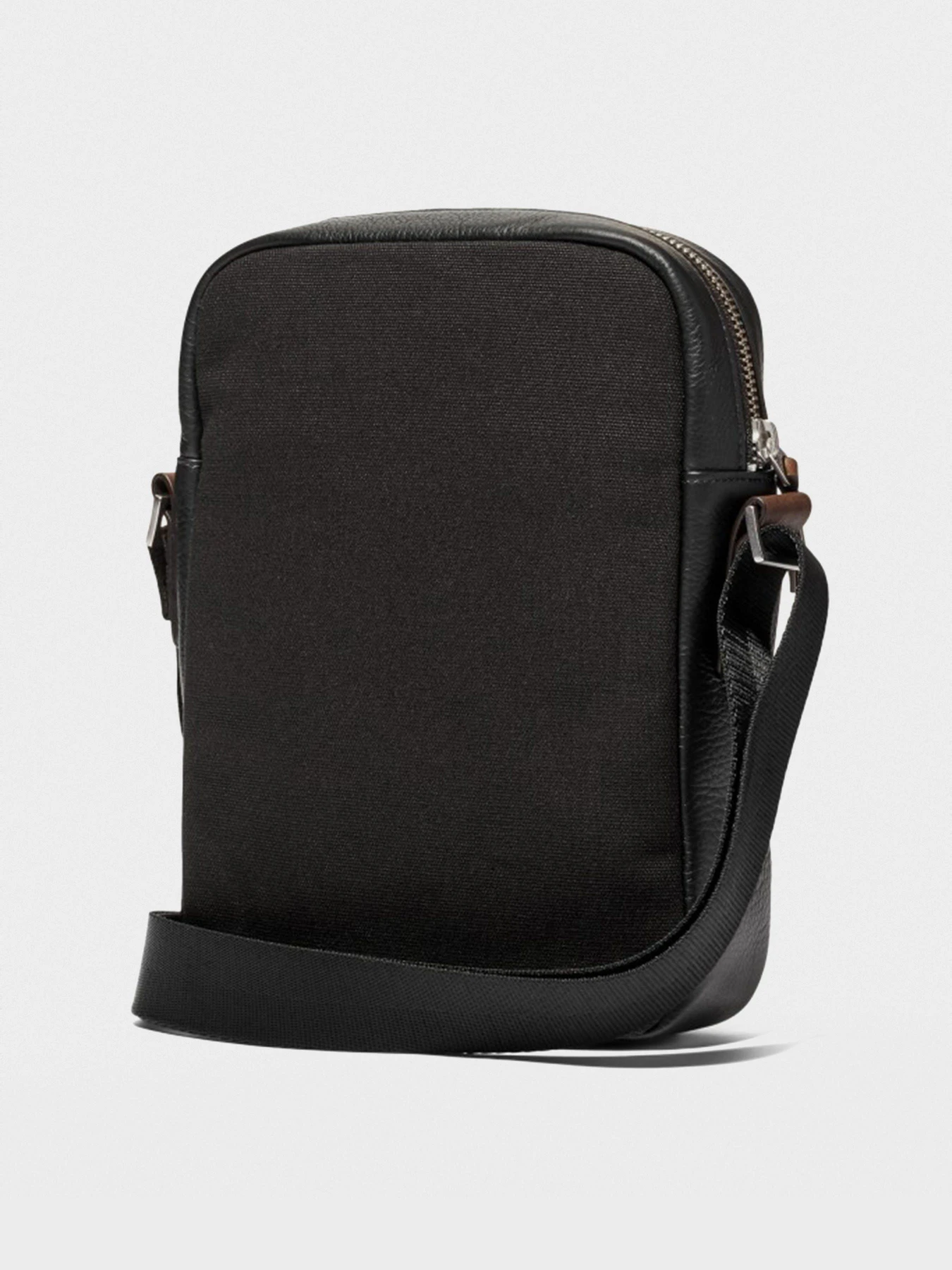 Сумки Timberland Tuckerman Small модель TB0A2G4N001 Фото