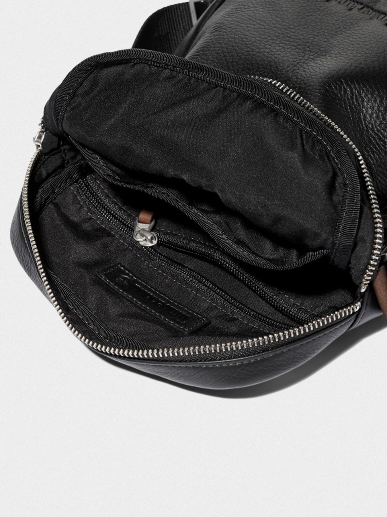 Сумки Timberland Tuckerman Small модель TB0A2G4N001 Фото