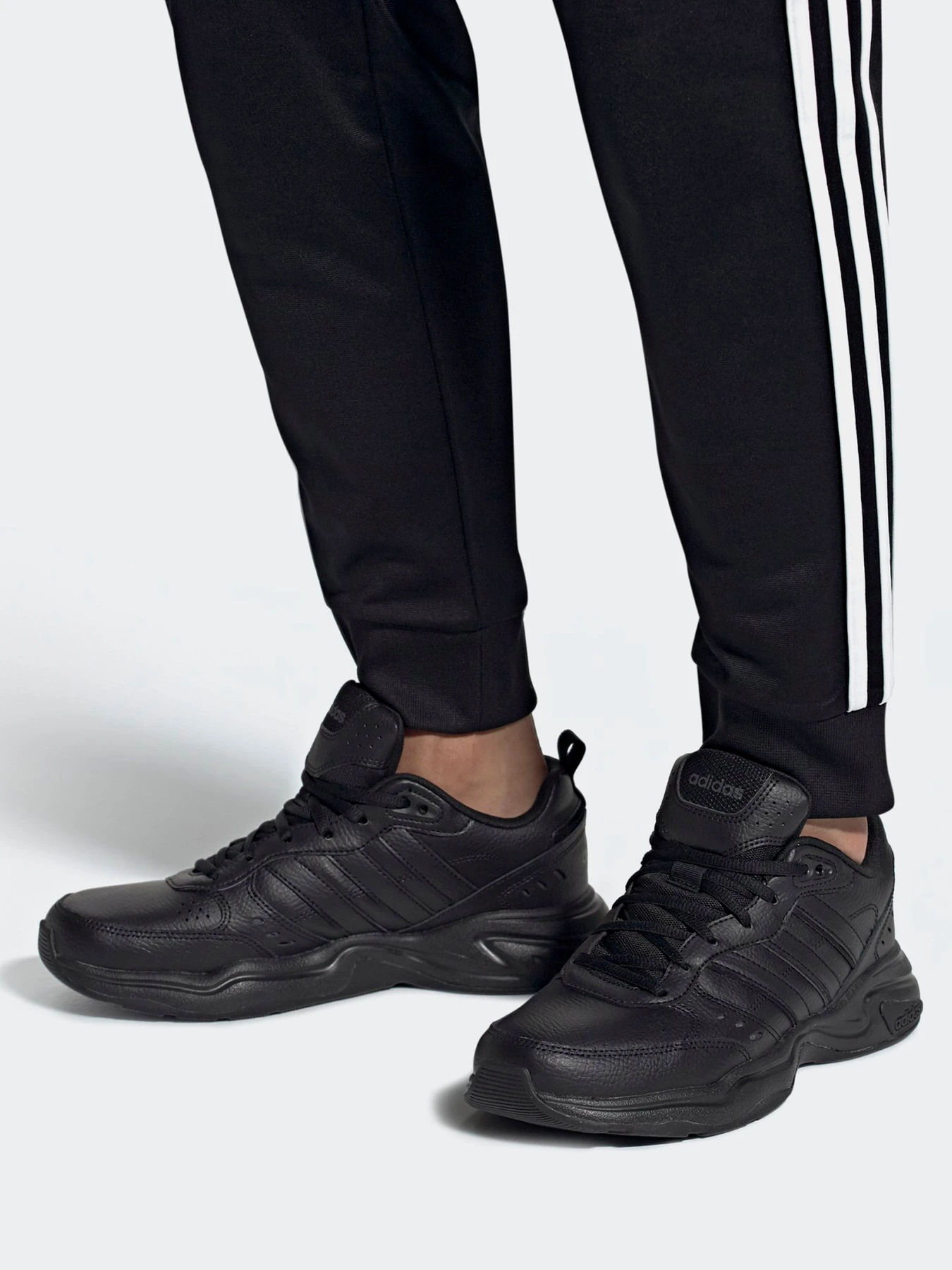 Кроссовки Adidas Strutter Performance модель EG2656 Кроссовки Adidas Strutter Performance модель EG2656 Фото