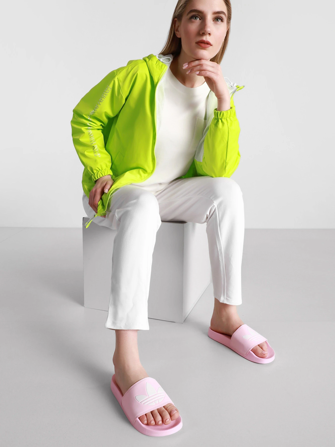 Шлёпанцы Adidas ADILETTE LITE модель FU9139 Шлёпанцы Adidas ADILETTE LITE модель FU9139 Фото