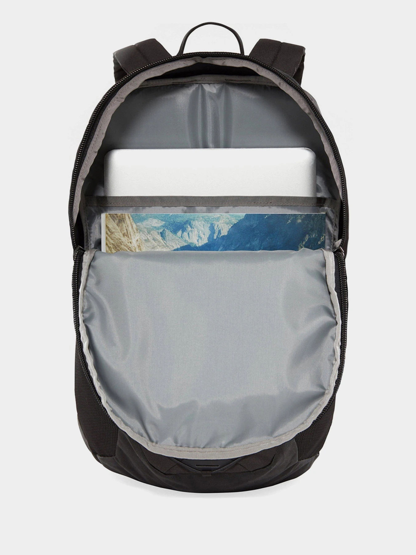 Рюкзаки The North Face Rodey модель NF0A3KVCJK31 Рюкзаки The North Face Rodey модель NF0A3KVCJK31 Фото
