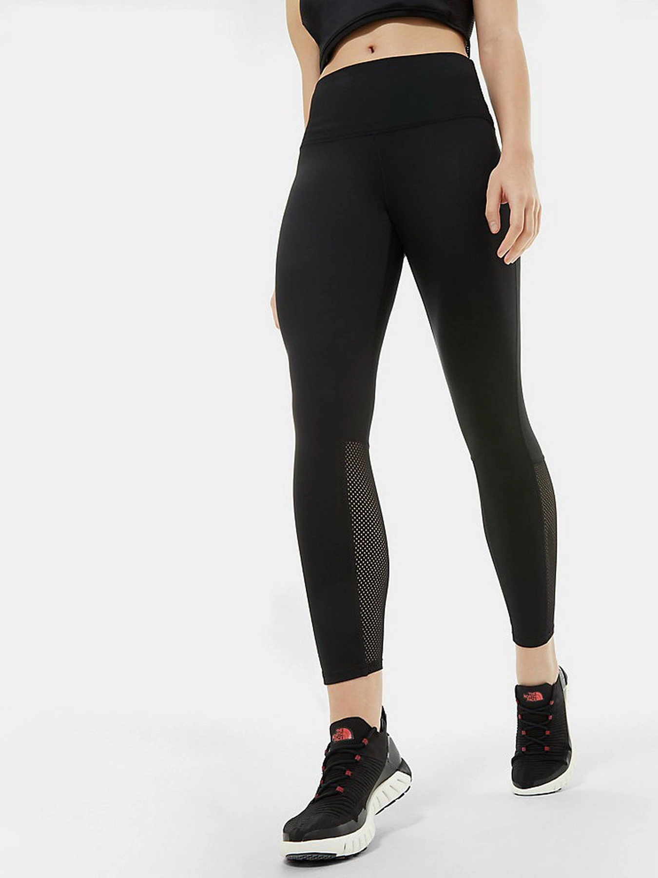 Брюки The North Face Active Trail Mesh High Rise 7/8 модель NF0A4AOTJK31 Фото