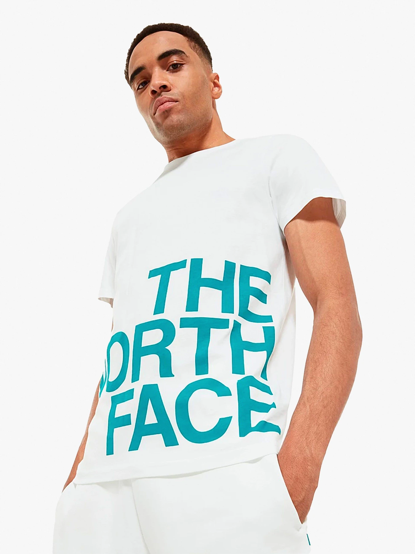Футболки і поло The North Face модель NF0A4926P7U1 Футболки і поло The North Face модель NF0A4926P7U1 Фото
