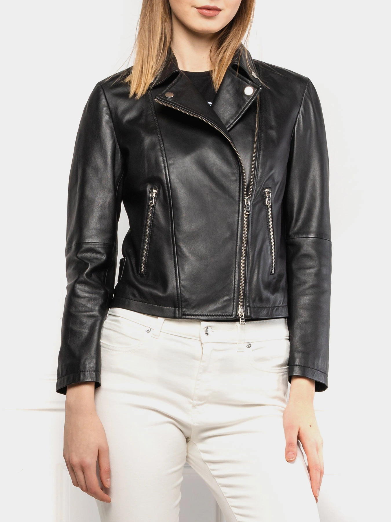 Куртки та дублянки Emporio Armani модель 0NB60P-02P07-999 Фото